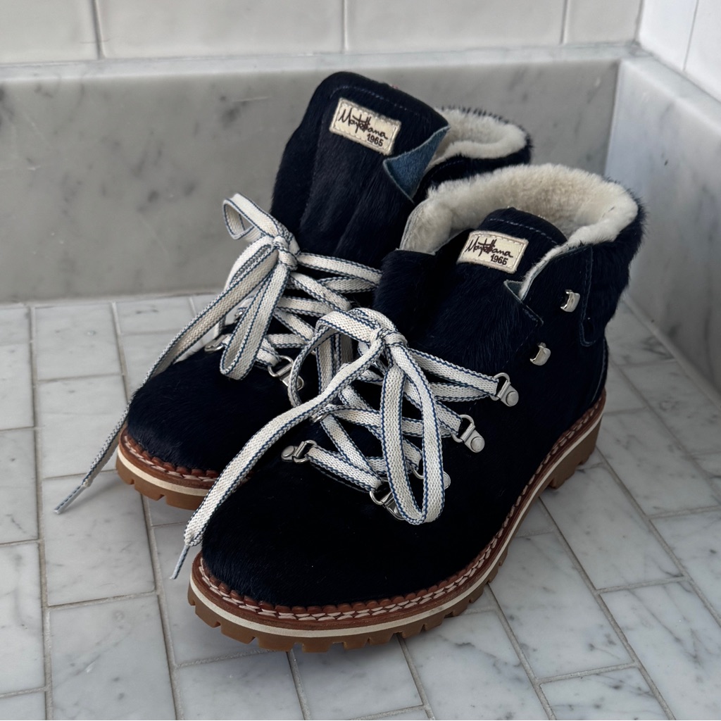 Montelliana - Winter Hiking Boots In Navy Ponyhair